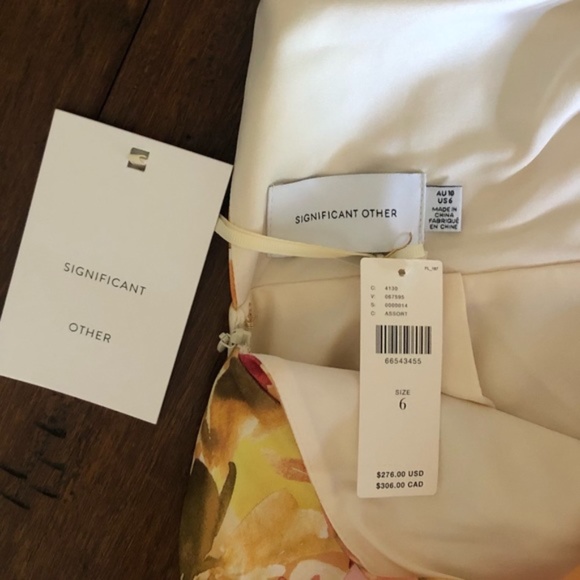 NWT Significant Other Chiara Floral Print Tie Back Mini dress - Picture 4 of 4